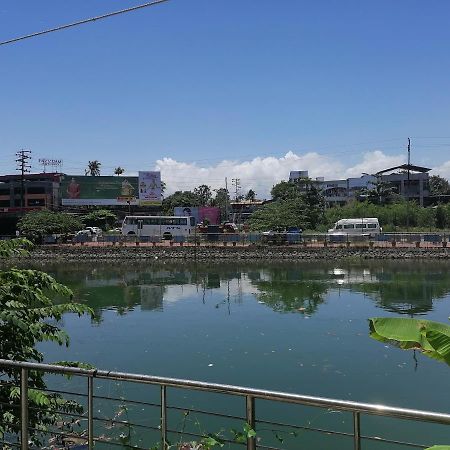 Queens Residency Thrissur Bagian luar foto