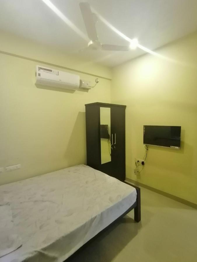 Queens Residency Thrissur Bagian luar foto