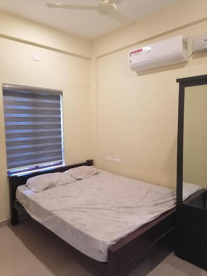Queens Residency Thrissur Bagian luar foto