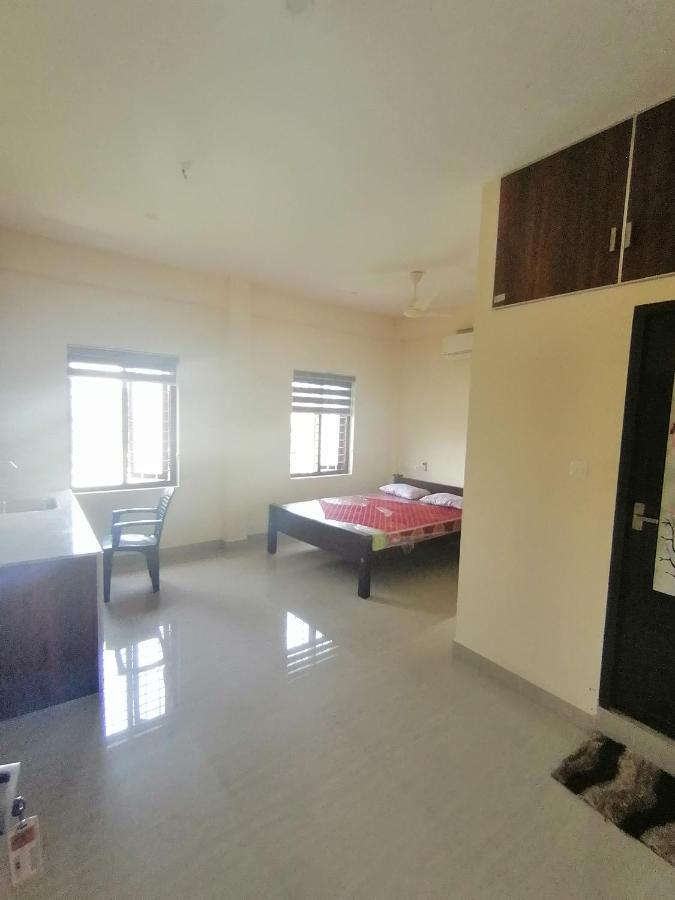 Queens Residency Thrissur Bagian luar foto